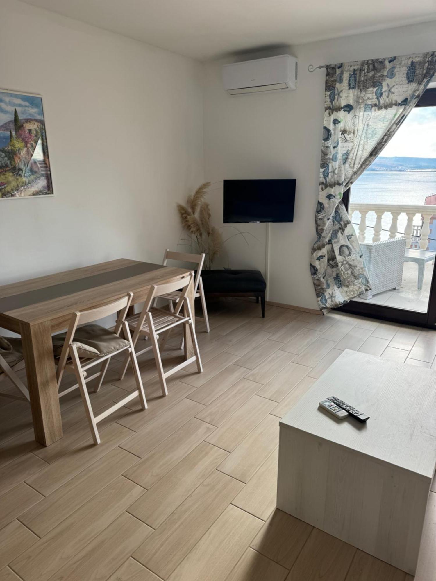 Lux Dodo Apartment Dramalj Ngoại thất bức ảnh